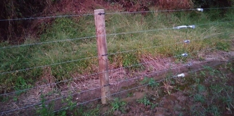 Electric Fence Poly Wire 1300' 